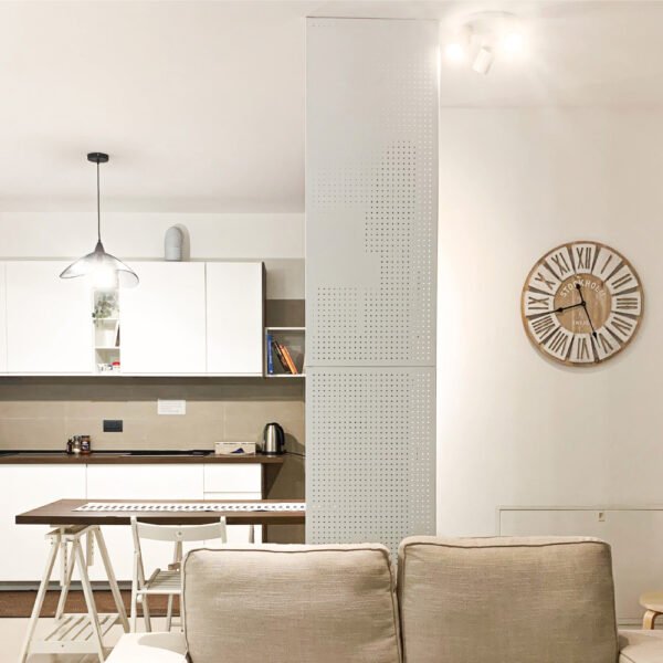 免釘牆｜inpegboard頂天立地洞洞板80X280CM